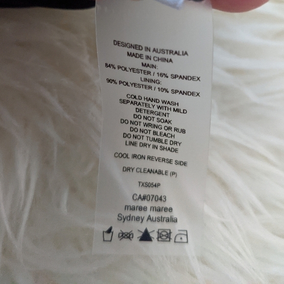 maree MAREE Australia one piece black swimsuit new - Picture 3 of 6